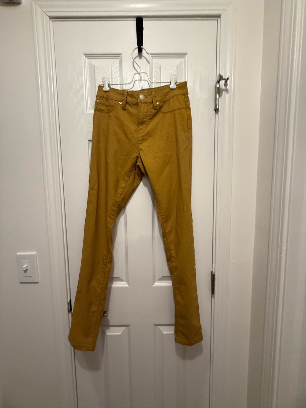 YMI Hyper Stretch Mustard Yellow Slim Pants Large